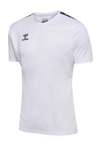 Wit sportshirt met korte mouwen en V-hals, zwart hummel-logo op de linkerborst en zwarte chevronpatronen op de rechterschouder.