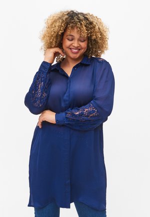 MIT SPITZENDETAILS - Button-down blouse - evening blue