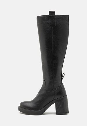 Pavement NABITA - Bottes à plateau - black