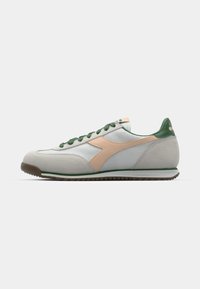 Unselected, pastel rose tan /fairway