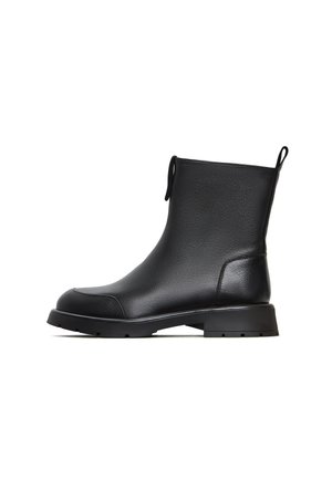 Cesare Gaspari Platform ankle boots - black