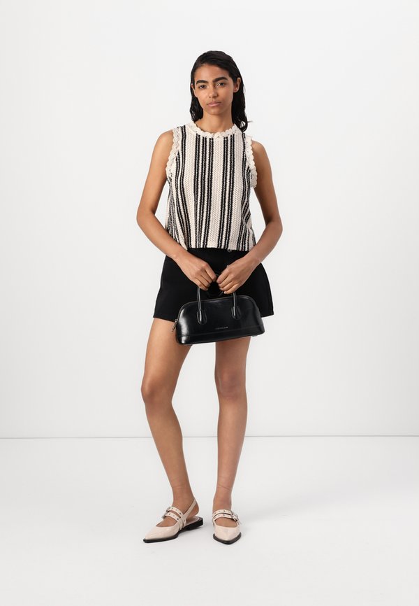 ONLLESLY - A-line skirt3