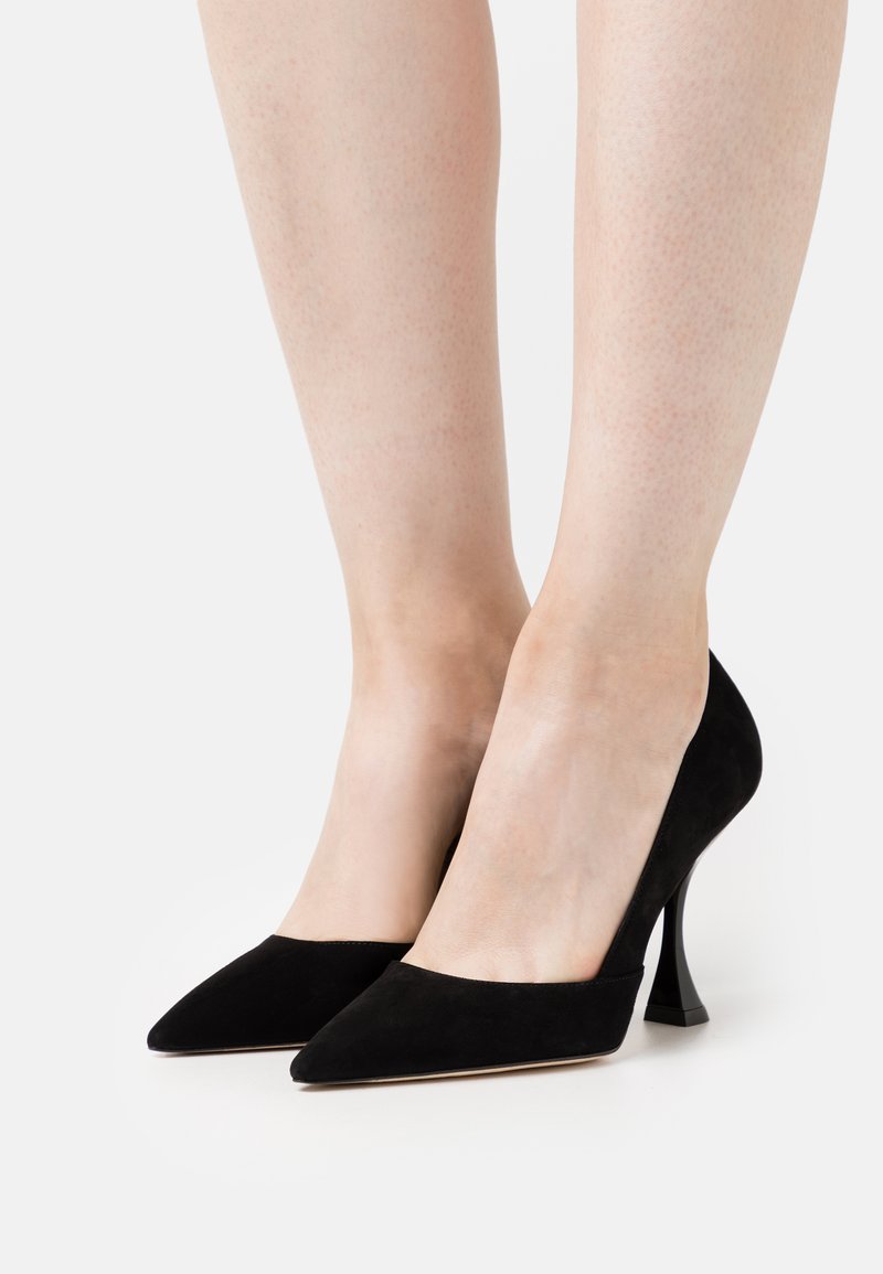 Stuart Weitzman XCURVE Pumps black/schwarz Zalando.at