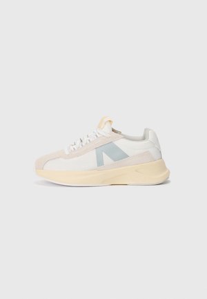 CITY FREE UNISEX - Sneakers - white/grey