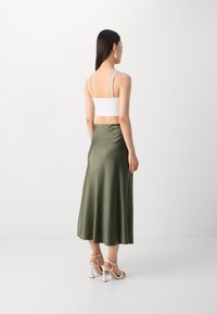 Lindex MARIA - Jupe trapèze - dark dusty khaki