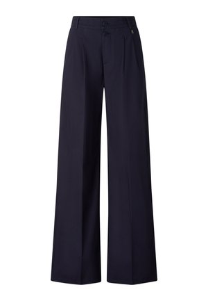 Marineblauwe wijde broek met dubbele knoopsluiting, ritsvlieg, riemlussen en zijritszak op een witte achtergrond.