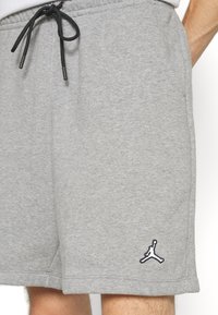Jordan Urheilushortsit - anthracite