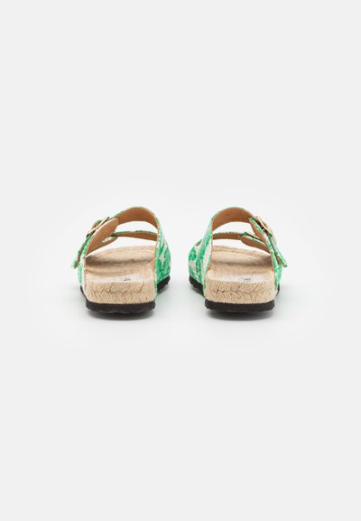 Manebí NORDIC  - Mules - green/cream
