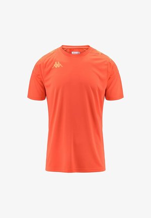 T-shirt sportivo arancione a maniche corte realizzato in tessuto liscio e leggero. Presenta un collo a giro e accenti dorati del logo sulle spalle.