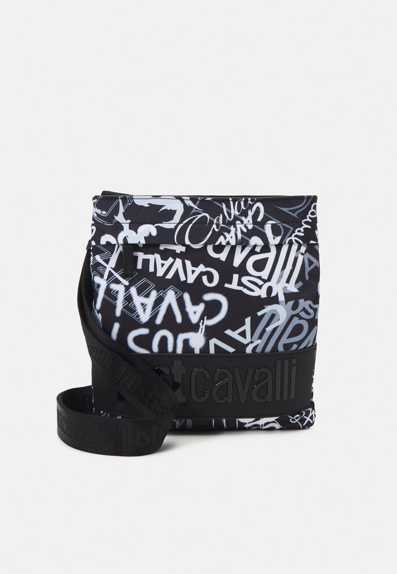 Just Cavalli RANGE LOGO PRINT UNISEX - Umhängetasche - black/white ...