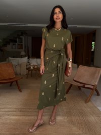 Never Fully Dressed - SHELL MIDI DRESS - Jerseykjole - khaki Miniatyrbilde 1