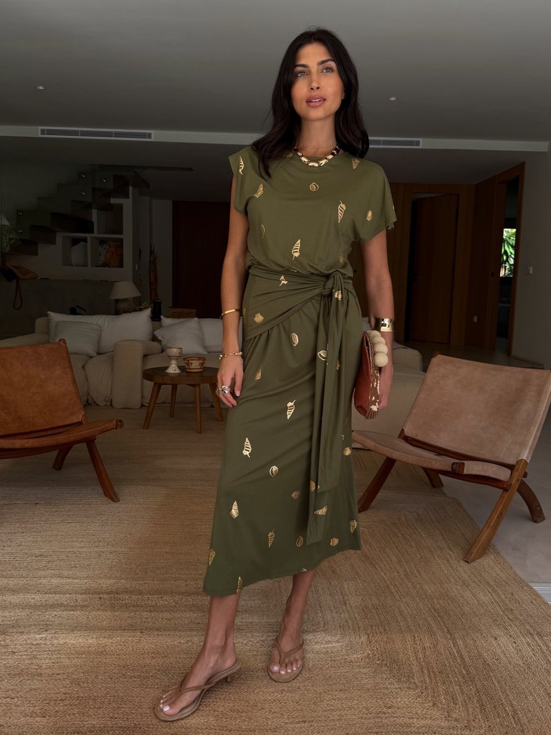 Never Fully Dressed - SHELL MIDI DRESS - Jerseykjole - khaki, Forstørre