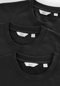Next HEAVYWEIGHT 3 PACK - Základné tričko - black