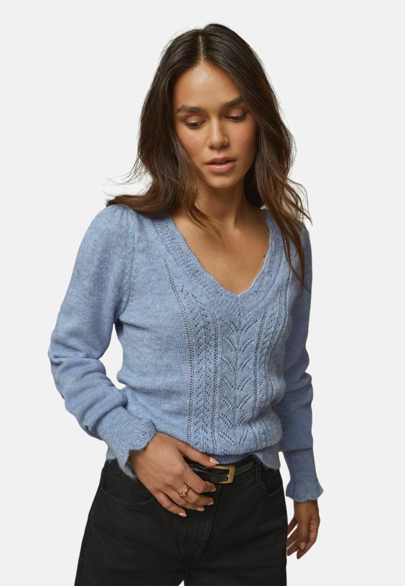 Laura Ashley - V-NECK - REGULAR FIT - Strickpullover - blue, Vergrößern