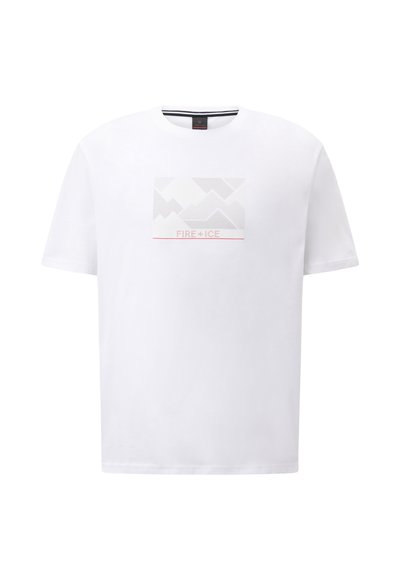 Hvid bomulds t-shirt med et grafisk print af stiliserede grå bjerge med "FIRE + ICE" i rødt. Kortærmet og rund halsudskæring.