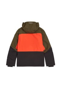Veste colorée avec une capuche vert olive, un panneau supérieur orange et une section inférieure noire, fabriquée à partir d'un matériau lisse et durable.