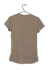 Brązowa koszulka z krótkim rękawem, wykonana z miękkiego materiału, z okrągłym dekoltem i zaokrąglonym dołem, wisząca na czarnym wieszaku.