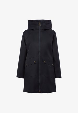 Schwarzer Kapuzen-Regenmantel mit durchgehendem Frontreißverschluss und zwei Klappentaschen mit Knopfverschluss, langen Ärmeln und einem leicht ausgestellten Saum.