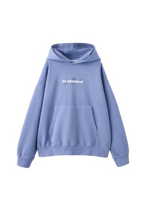 Sweat à capuche bleu avec poche avant et texte et motif blancs "PLAYFIELD" sur la poitrine, affiché sur un fond blanc uni.