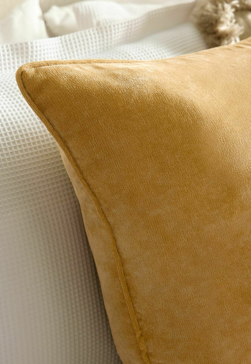 Next 59X59CM SOFT VELOUR UNISEX - Dekokissen - yellow/gelb