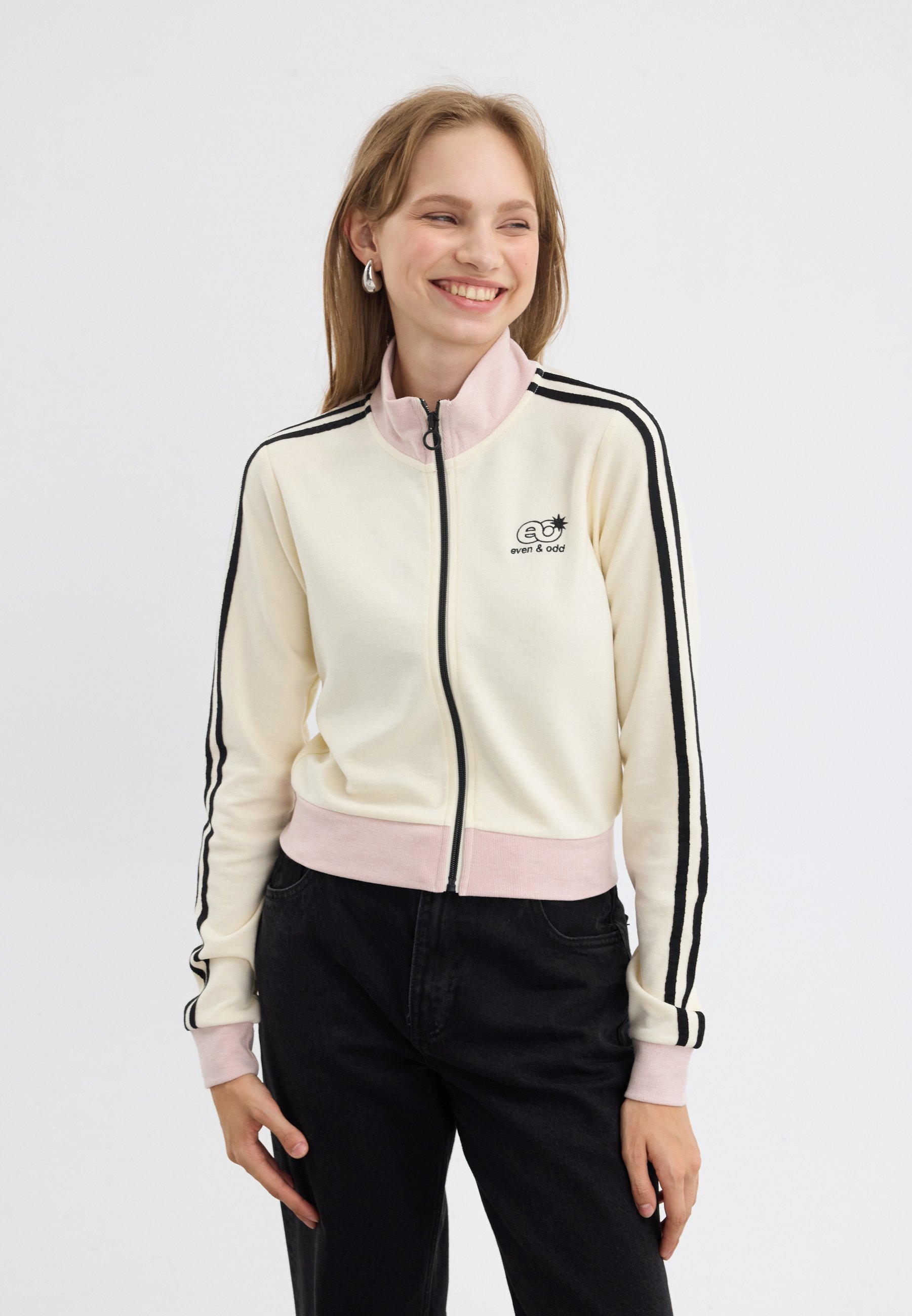 Even&Odd Training jacket - off-white - Zalando.co.uk