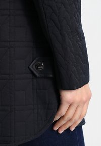 Desigual Pitkä takki - dark blue
