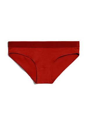 Rode katoenen slip met een brede bijpassende elastische band, voorzien van een soepele textuur en een klassiek bikini-snits ontwerp.