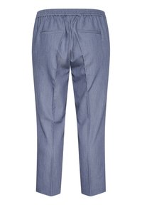 Vaaleansiniset, farkkutyyppiset housut, joissa on joustava vyötärö, kaksi takataskua ja rento istuvuus. Materiaali on sileä ja teksturoitu.