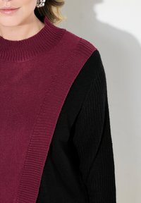 MIAMODA WITH COLOR BLOCK  - Svetr - purple