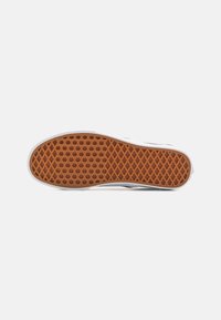 Vans CLASSIC SLIP-ON UNISEX - Slipper - black