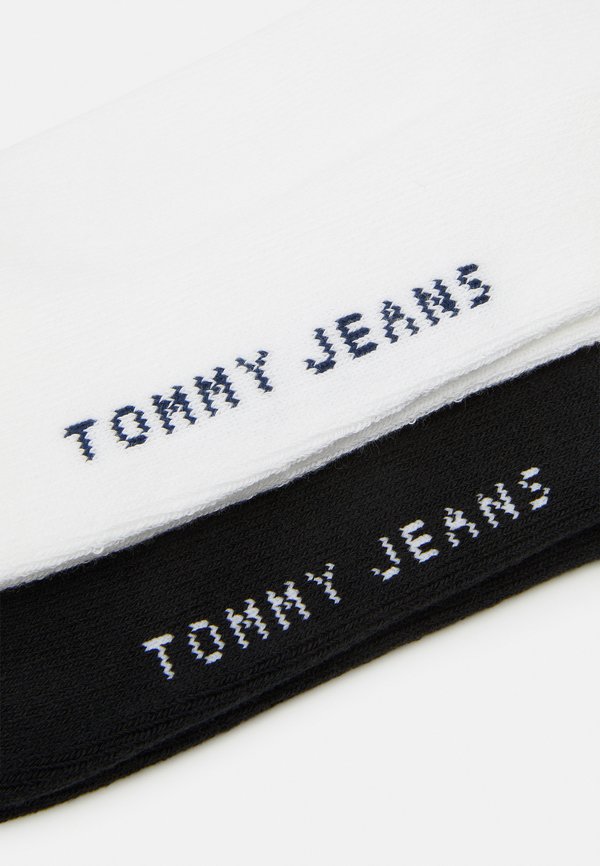 ICONIC UNISEX 4 PACK - Socks3