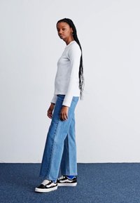 Carhartt WIP SERENA - Ilgarankovis viršutinės dalies drabužis - white