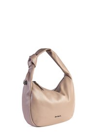 Borsa in pelle beige con manico annodato e chiusura con zip superiore, caratterizzata da un piccolo dettaglio in metallo sul davanti.