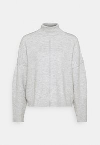 Maglione grigio a collo alto con vestibilità rilassata, polsini e orlo a coste, texture morbida e dettaglio con cucitura centrale. Materiale in maglia leggera.