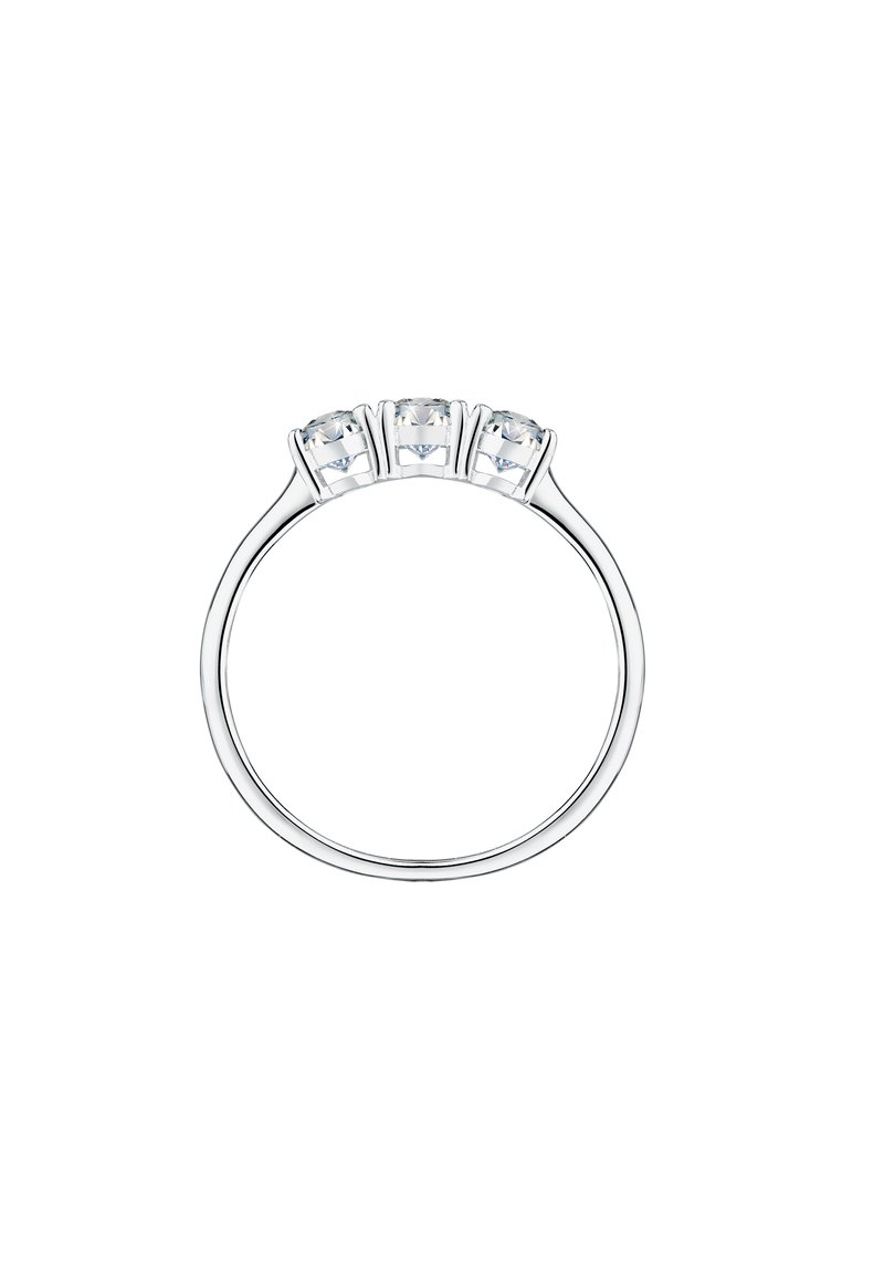 Anello tre pietre con una fascia in argento lucido e tre pietre trasparenti tagliate rotonde montate in griffe. Design semplice ed elegante.