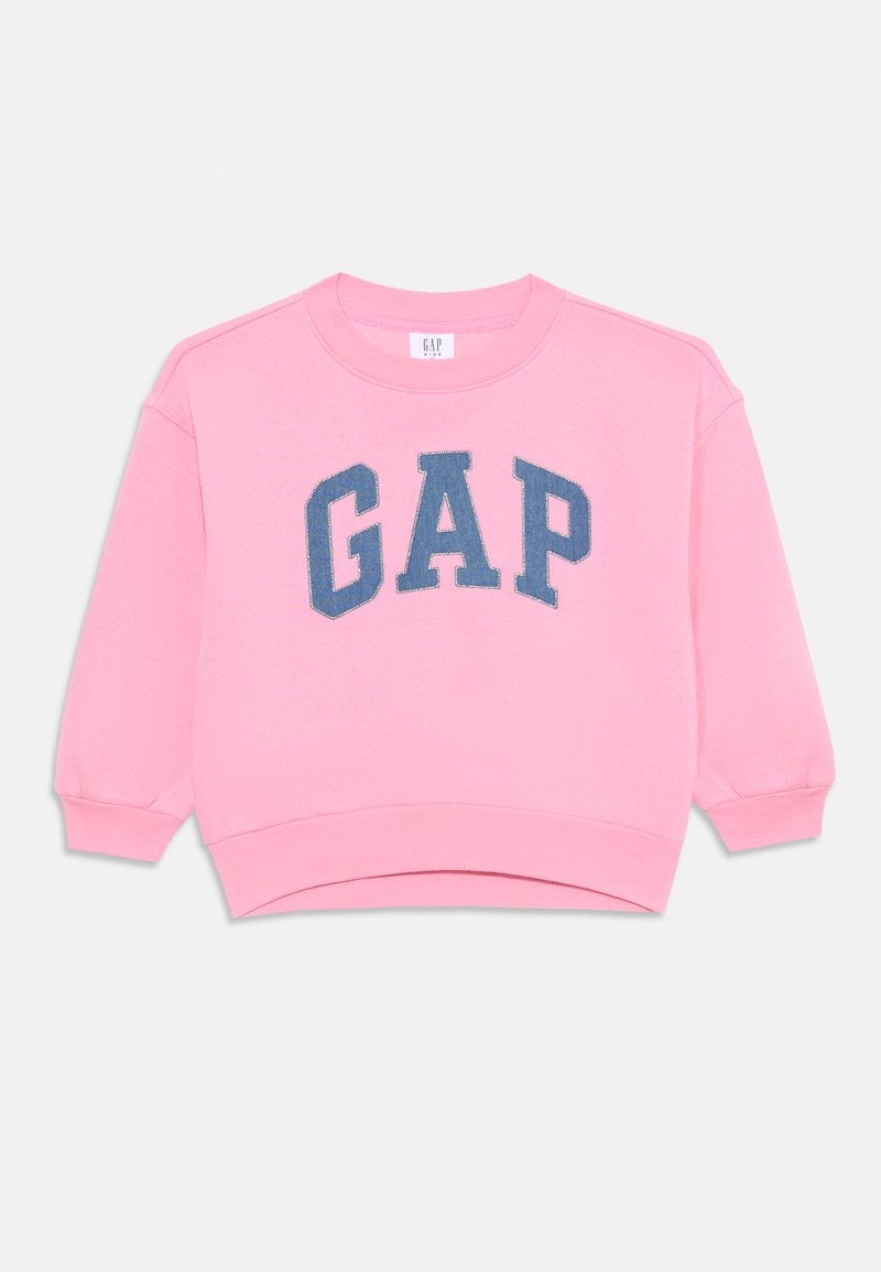 Rosa sweatshirt laget av mykt stoff med rund hals og lange ermer. "GAP"-logo i blått på forsiden.