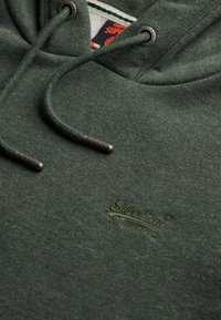 Unselected, deep forest green marl new