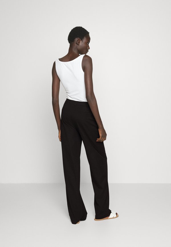 BUSINESS CASUAL WIDE LEGS WITH FRONT PLEATS  - Trousers3