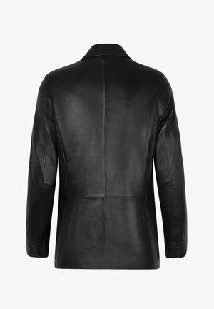 Schwarze Lederjacke, taillierte Silhouette, Reverskragen, glatte Textur, einzelner Schlitz, Knopfakzente an den Ärmeln, sauberes, minimalistisches Design.