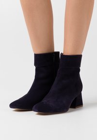 Zign Botines - blue