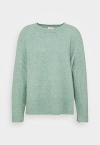 By Malene Birger Sweter