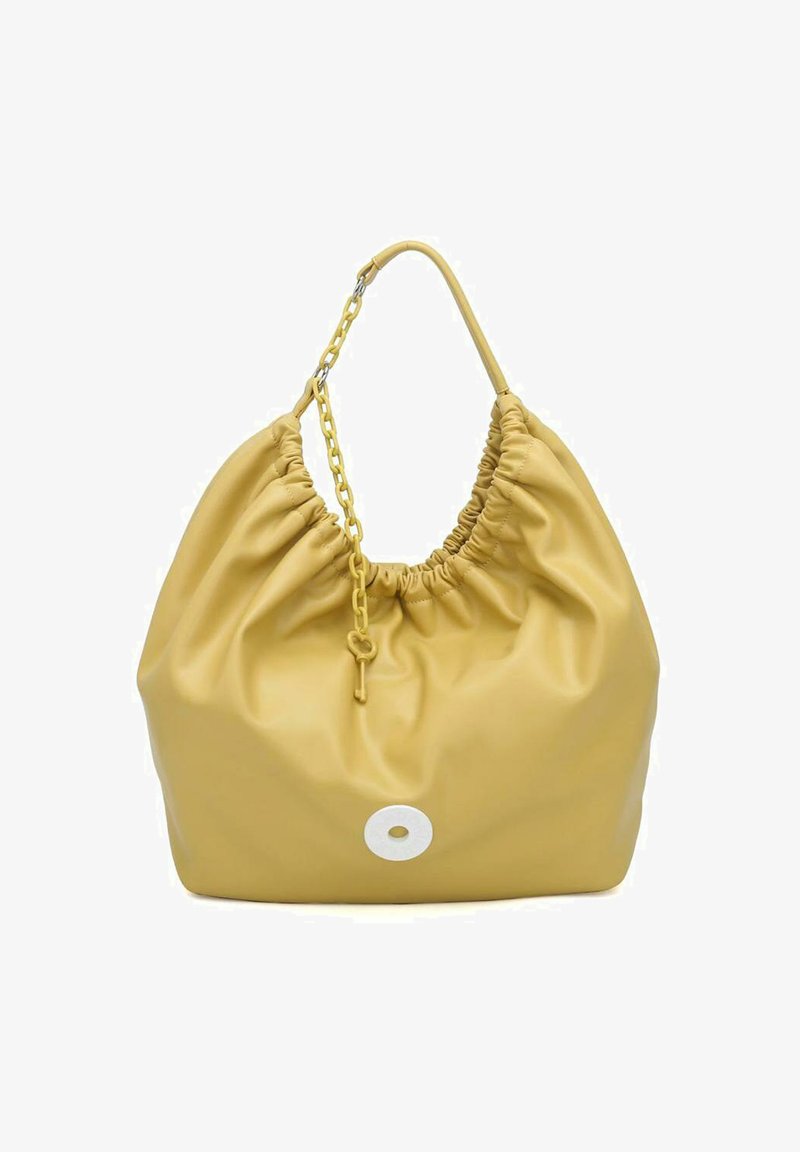 Geelleren tas met een geplooide textuur, een kettinghandvat en een ronde witte accent. Zachte, ruime vormgeving met een slappe silhoutte.