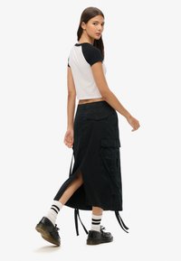 Superdry & Co MIDI - A-snit nederdel - washed black