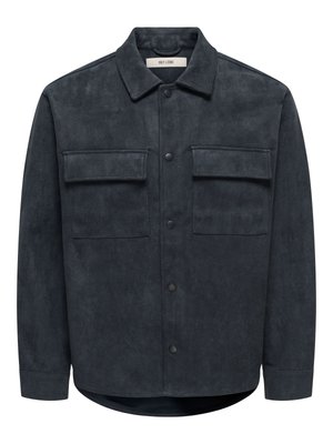 Dark blue, suede-like shirt jacket with a button-up front, classic collar, and two chest pockets. Features a curved hem and textured finish.