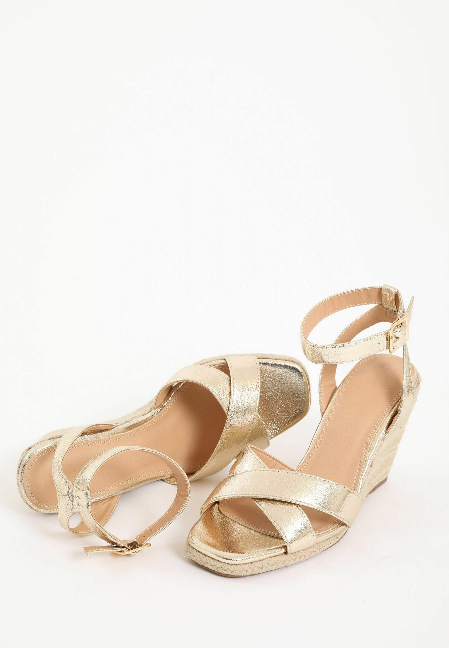 Pimkie KEILSANDALEN AUS STROH - Sandalias con plataforma - gold/beige -  Zalando.es
