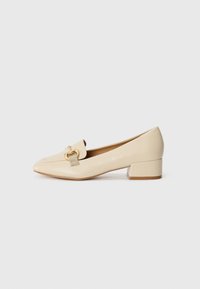 Unselected, beige