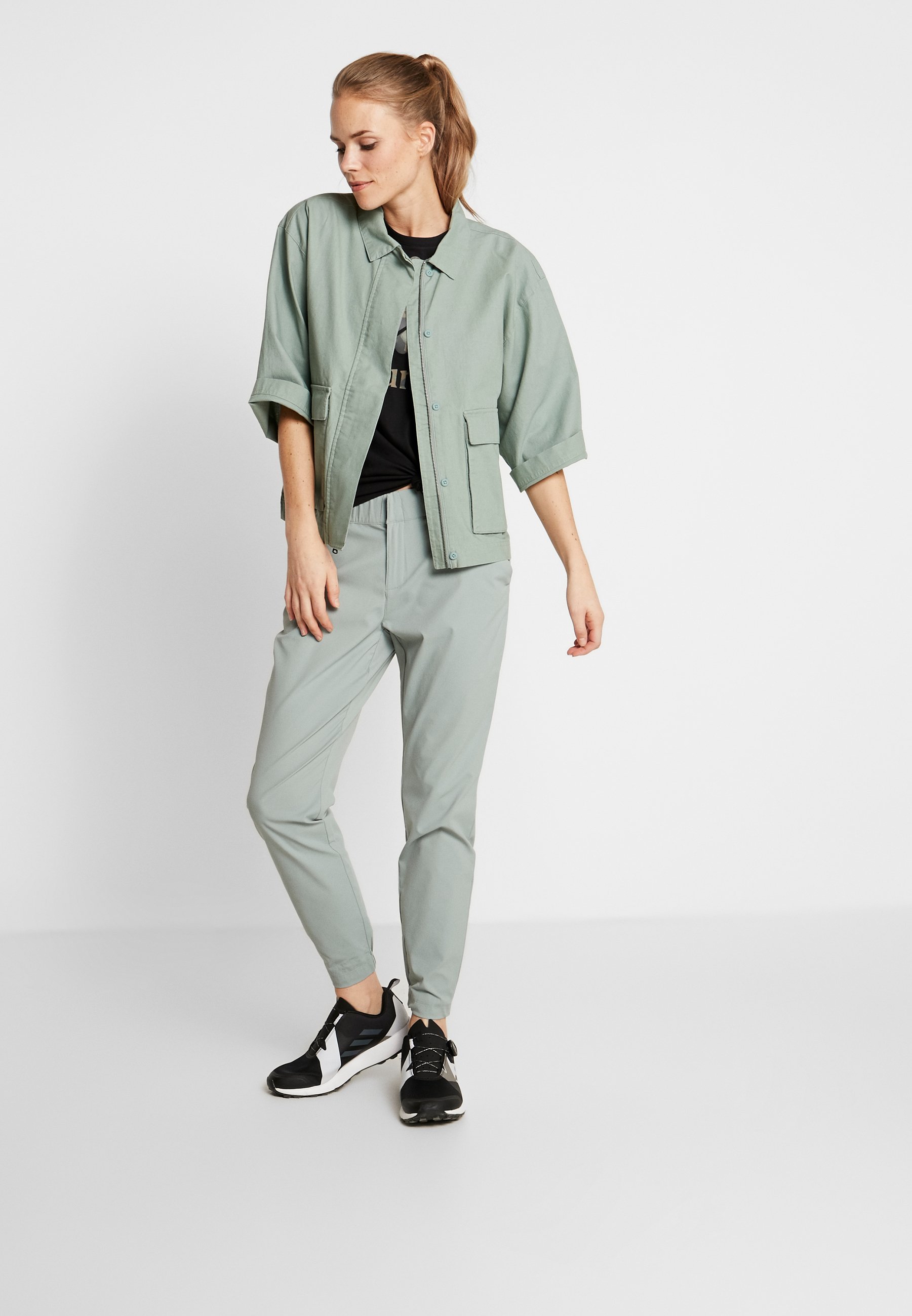 FIRWOOD CAMP PANT Bukse light lichen FIRWOOD CAMP PANT Bukse light lichen