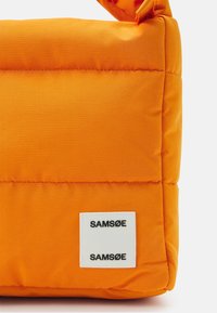 Samsøe Samsøe Käsilaukku - orange