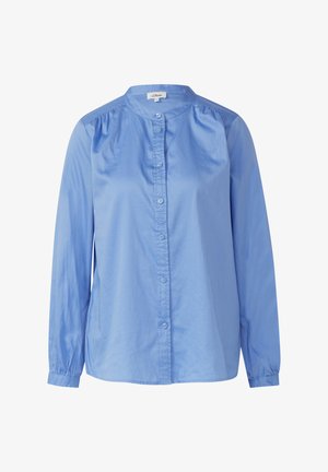 Lichtblauwe lange mouwen overhemd met een mandarin kraag, zachte textuur, voorplacket en geplooide schouderdetails.