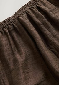 TEXTURED WIDE LEG PULL ON - Püksid - chocolate brown